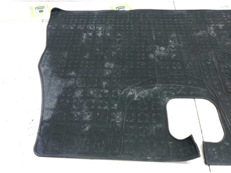 Recambio de alfombrilla para peugeot boxer caja cerr. acristalado (rs2850)(230)(´02) 1400 td referencia OEM IAM  DELANTERA 