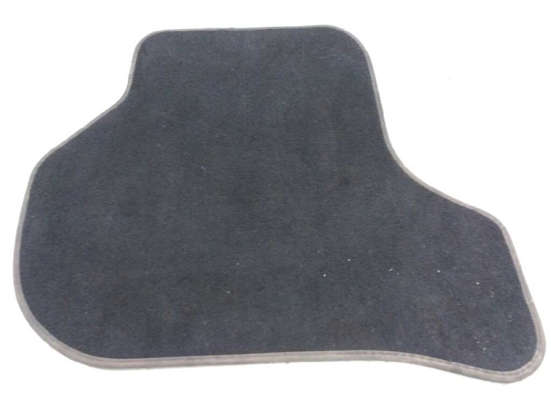 Recambio de alfombrilla para volkswagen golf v berlina (1k1) sportline referencia OEM IAM 1K1863011K TRASERA DERECHA 