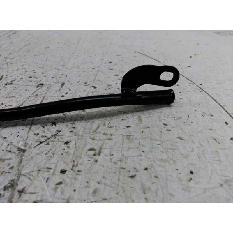Recambio de soporte varilla nivel aceite motor para ford focus berlina (cap) ghia referencia OEM IAM   