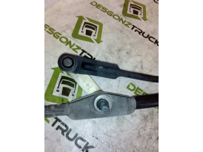 Recambio de articulacion limpia delantero para iveco eurocargo 05.03  fg 80 e larga distancia referencia OEM IAM   