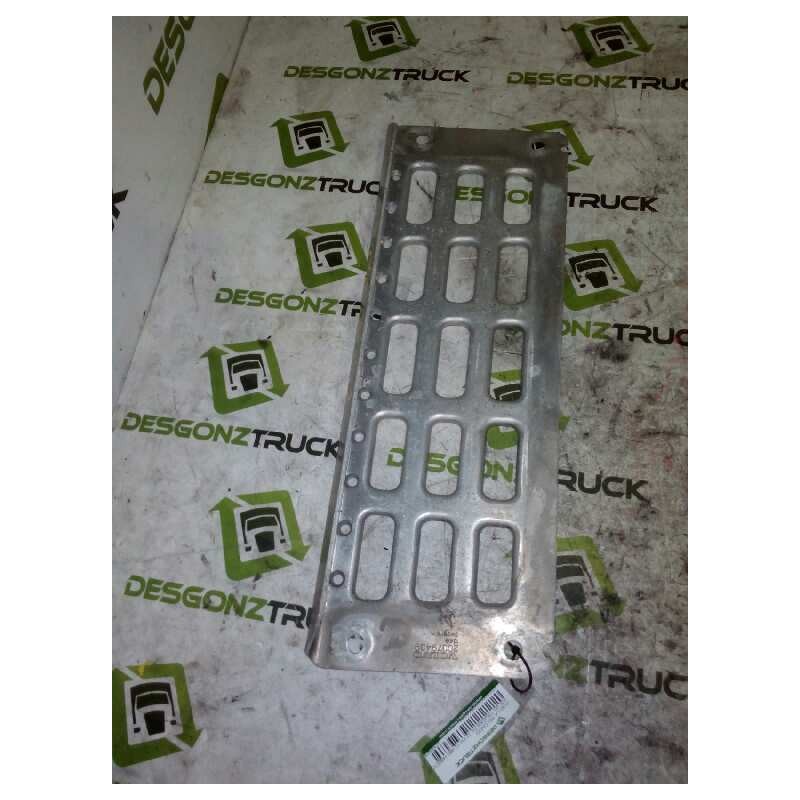 Recambio de huella peldaño para volvo trucks fh 12 fh 12.460 (460cv) referencia OEM IAM 20379439 PARTE DERECHA 