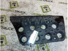 Recambio de huella peldaño para nissan cabstar e cabina simple cabina individual referencia OEM IAM 76151F3900 PARTE IZQUIERDA 