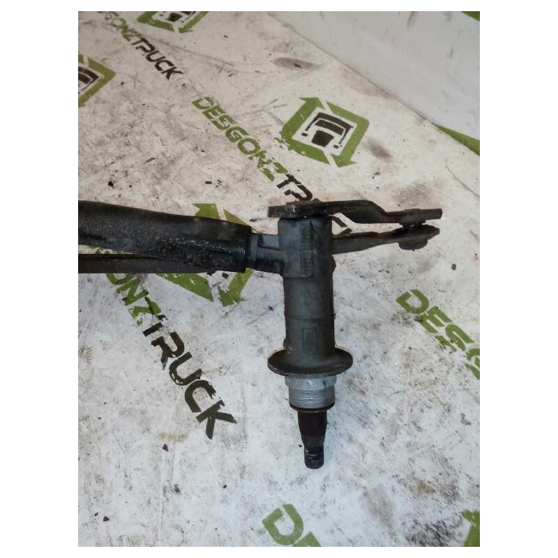 Recambio de articulacion limpia delantero para iveco daily caja cerrada (1999 =>) 35 - c 13 caja cerrada referencia OEM IAM   