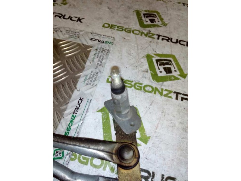 Recambio de articulacion limpia delantero para nissan cabstar e cabina simple cabina individual referencia OEM IAM   