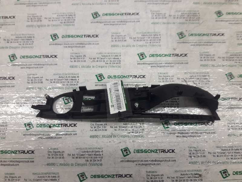 Recambio de guarnecido mando elevalunas para ford focus lim. (cb8) titanium referencia OEM IAM BM51A240A41BDW IZQUIERDO 