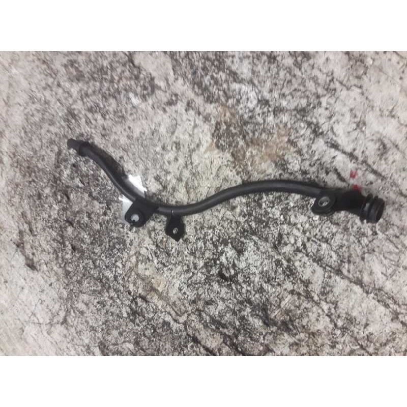 Recambio de soporte varilla nivel aceite motor para volkswagen passat berlina (3c2) highline referencia OEM IAM 03L103634  