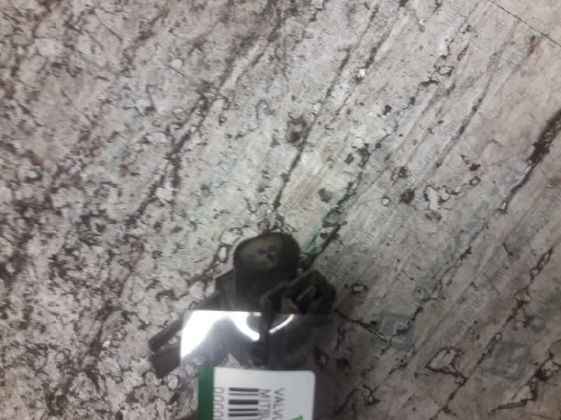 Recambio de valvula de vacio para mitsubishi l 200 (k6/7) referencia OEM IAM K5T49575 2 PINS 