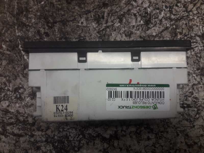 Recambio de conjunto relojes para hyundai coupe (gk) 1.6 fx referencia OEM IAM 943002C600 0505170296 12 PINS