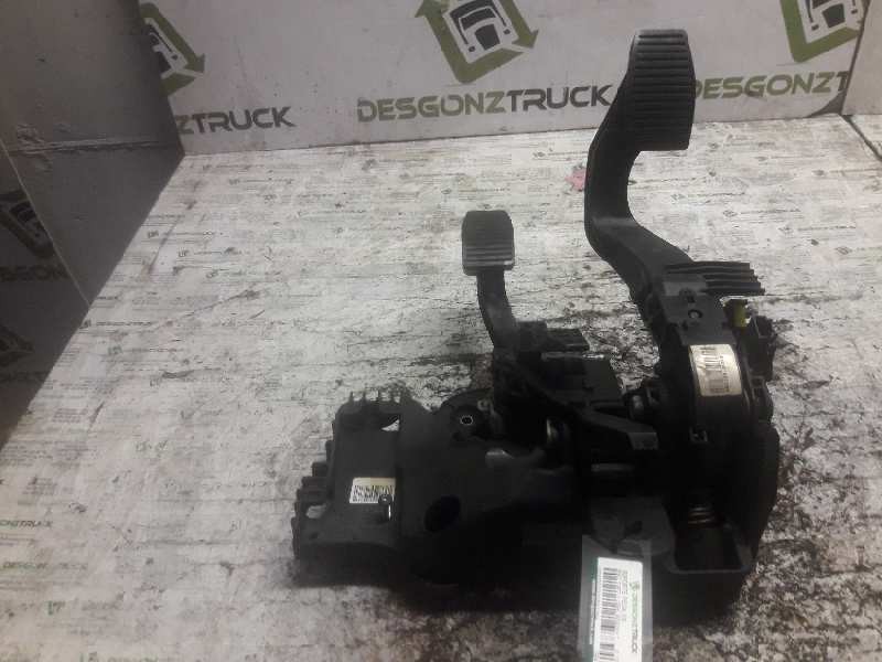 Recambio de soporte pedales para fiat tipo ii (356) sedan referencia OEM IAM 08411619928E  