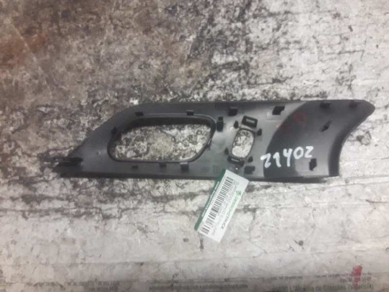 Recambio de guarnecido mando elevalunas para peugeot 407 st confort referencia OEM IAM 9643531277 DELANTERO DERECHO 