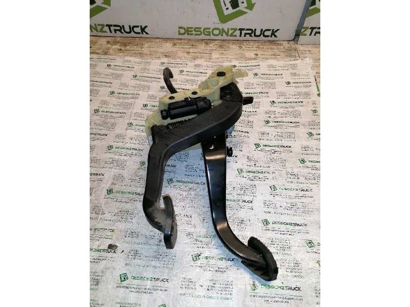Recambio de soporte pedales para bmw x3 (f25) xdrive 20d referencia OEM IAM 685144101 4011893J 