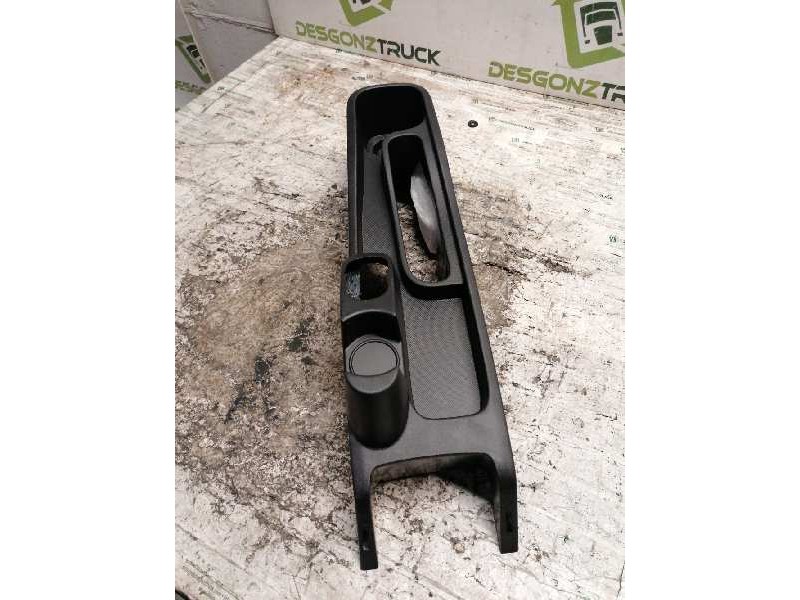 Recambio de guarnecido portaobjetos para fiat fiorino referencia OEM IAM 1308981070  