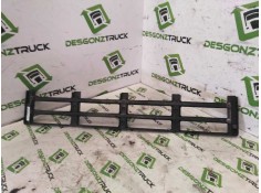 Recambio de peldaño frontal para volvo fh xxx fg 4x2 low largo globetrotter (lhh2, l2h2) referencia OEM IAM   