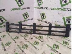 Recambio de peldaño frontal para volvo fh xxx fg 4x2 low largo globetrotter (lhh2, l2h2) referencia OEM IAM    2