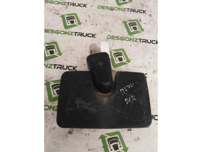 Recambio de retrovisor exterior angular para nissan trucks atleon 140 referencia OEM IAM   