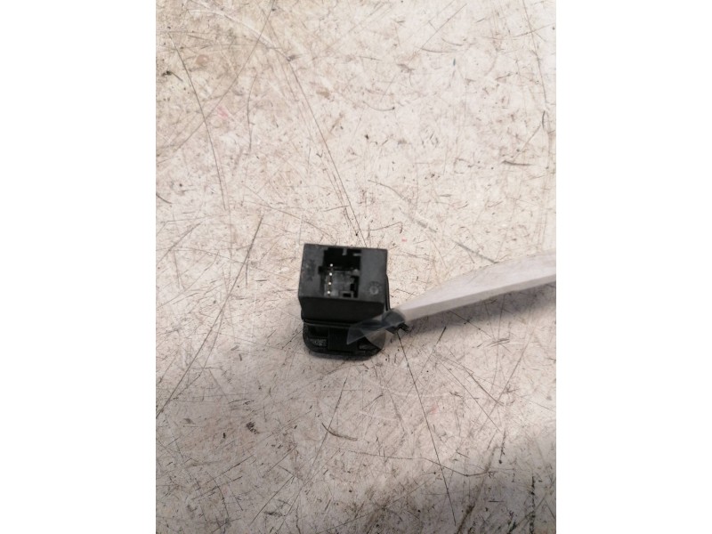 Recambio de entrada aux para seat leon (1p1) comfort limited referencia OEM IAM   4 PINS