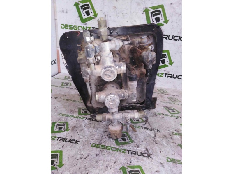 Recambio de soporte pedales para barreiros trucks 300 referencia OEM IAM   