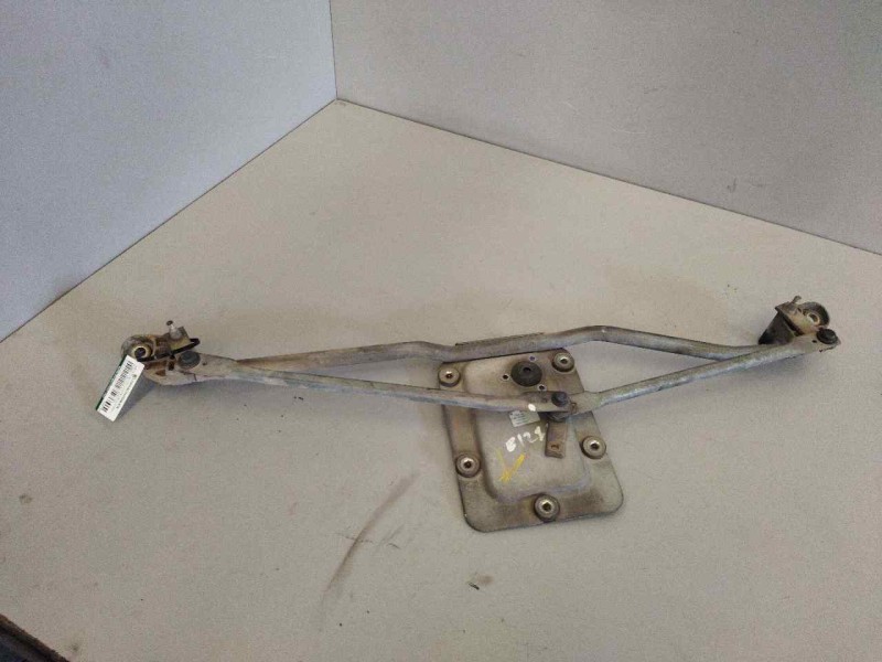 Recambio de articulacion limpia delantero para nissan trucks atleon 140 referencia OEM IAM 288109X101 3397020492 