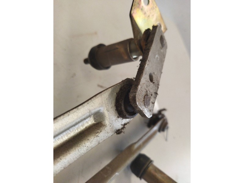 Recambio de articulacion limpia delantero para man l 2000 evolution 6.9 diesel referencia OEM IAM   