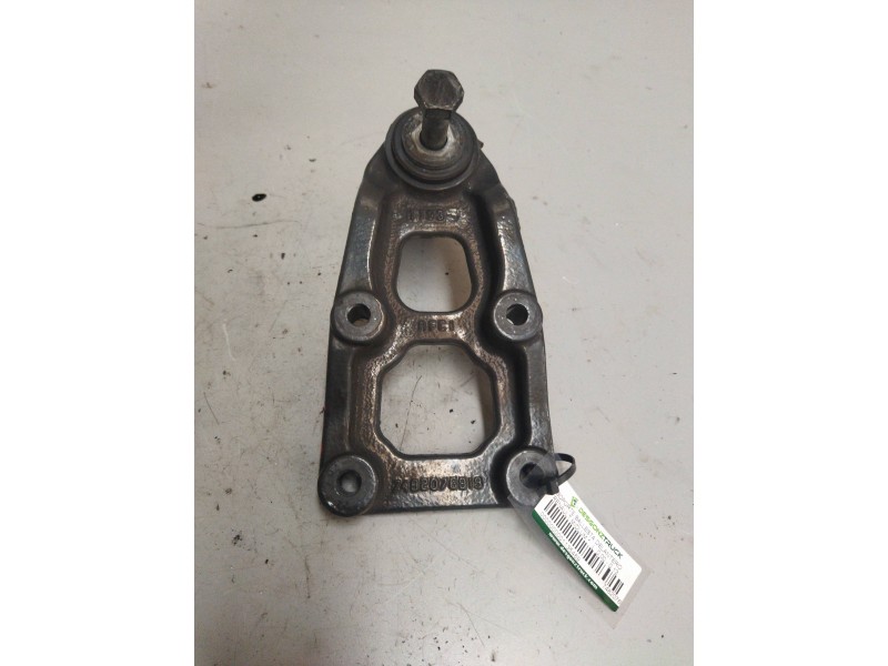 Recambio de soporte ballesta delantero para renault midlum referencia OEM IAM 7482076919 IZQUIERDA 