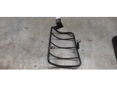 Recambio de protector para peugeot partner kombi confort referencia OEM IAM   PILOTO TRASERO DERECHO 2