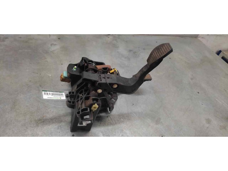 Recambio de soporte pedales para fiat doblo ii (152) easy referencia OEM IAM 470521151370E  