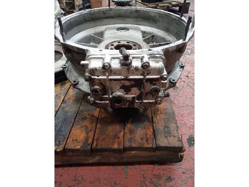 Recambio de campana motor para iveco trakker referencia OEM IAM 8851543 99462911 MULTIPOWER