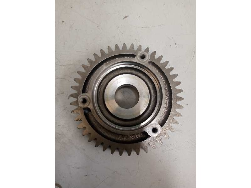 Recambio de piñon para iveco stralis (as) 11.1 diesel referencia OEM IAM 504381668  PIÑON BOMBA INYECTORA