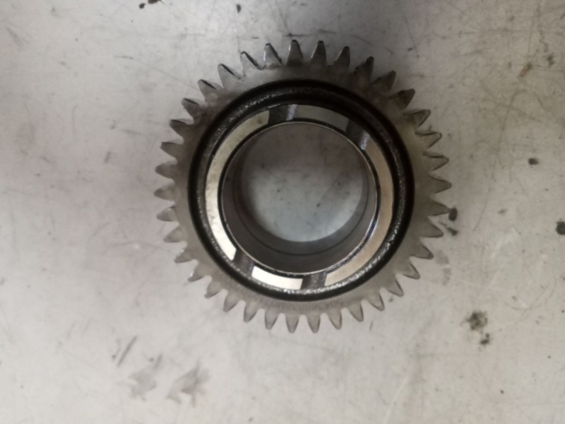 Recambio de piñon para iveco stralis (as) 11.1 diesel referencia OEM IAM 504369838  