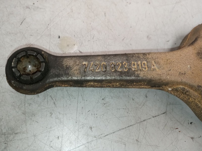 Recambio de horquilla embrague para renault midlum 4.8 diesel referencia OEM IAM 7420823924  7420823919