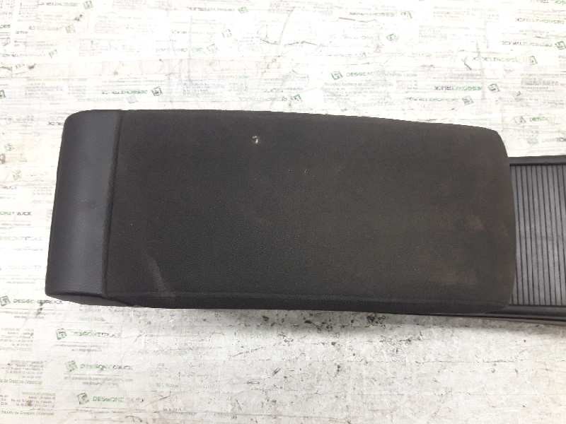 Recambio de guarnecidos palanca cambio para volkswagen passat berlina (3c2) advance referencia OEM IAM   