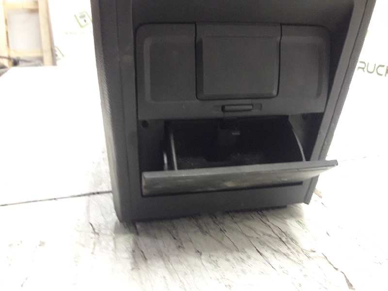 Recambio de guarnecidos palanca cambio para volkswagen passat berlina (3c2) advance referencia OEM IAM   