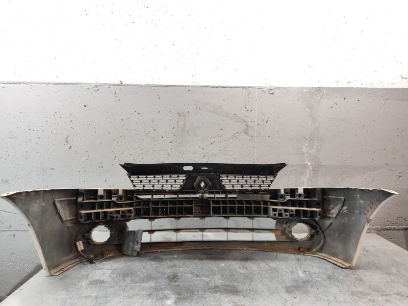 Recambio de paragolpes delantero para renault clio ii fase ii (b/cb0) authentique referencia OEM IAM   