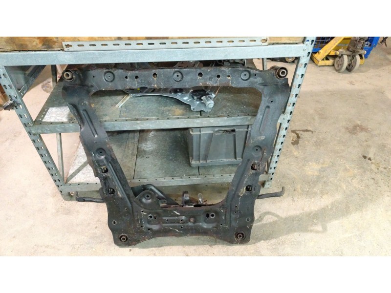 Recambio de puente delantero para nissan qashqai (j10) acenta referencia OEM IAM   