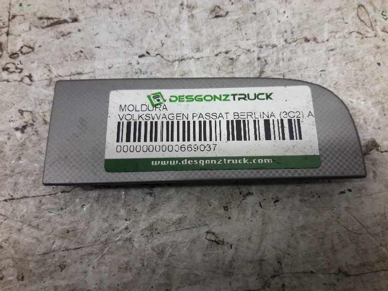 Recambio de moldura para volkswagen passat berlina (3c2) advance referencia OEM IAM  DCHO. WARNING 