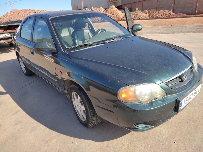 kia shuma ii del año 2001