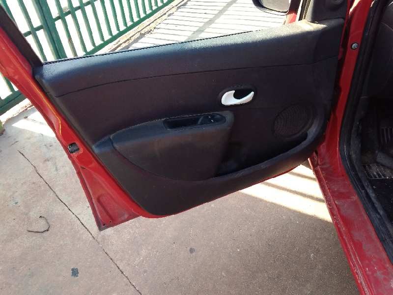 renault clio iii del año 2011