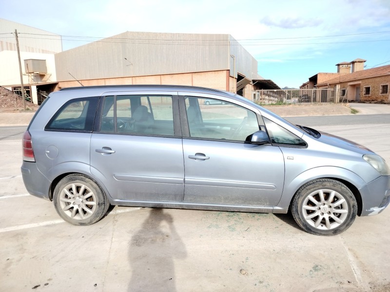 opel zafira b del año 2008