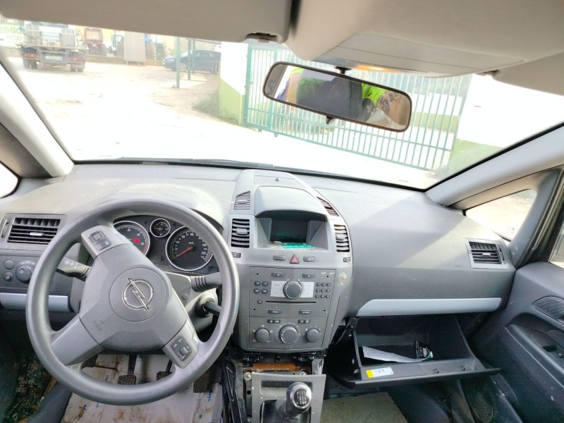 opel zafira b del año 2008