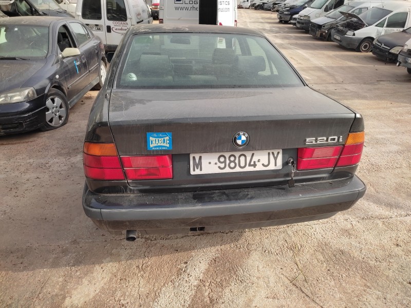 bmw serie 5 berlina (e34) del año 1989