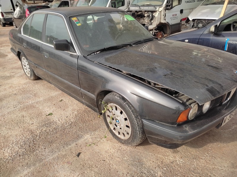 bmw serie 5 berlina (e34) del año 1989