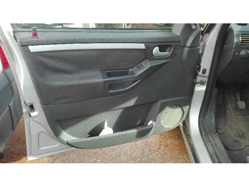 opel meriva del año 2005