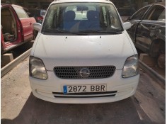 opel agila del año 2000