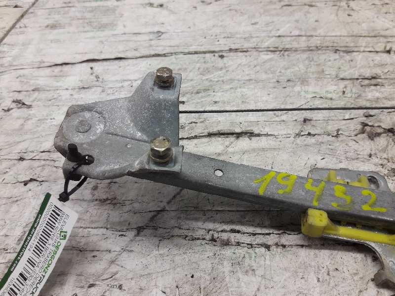 Recambio de elevalunas trasero derecho para bmw serie 3 berlina (e30) 324td referencia OEM IAM 19356360  