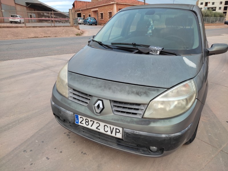 renault scenic ii del año 2004