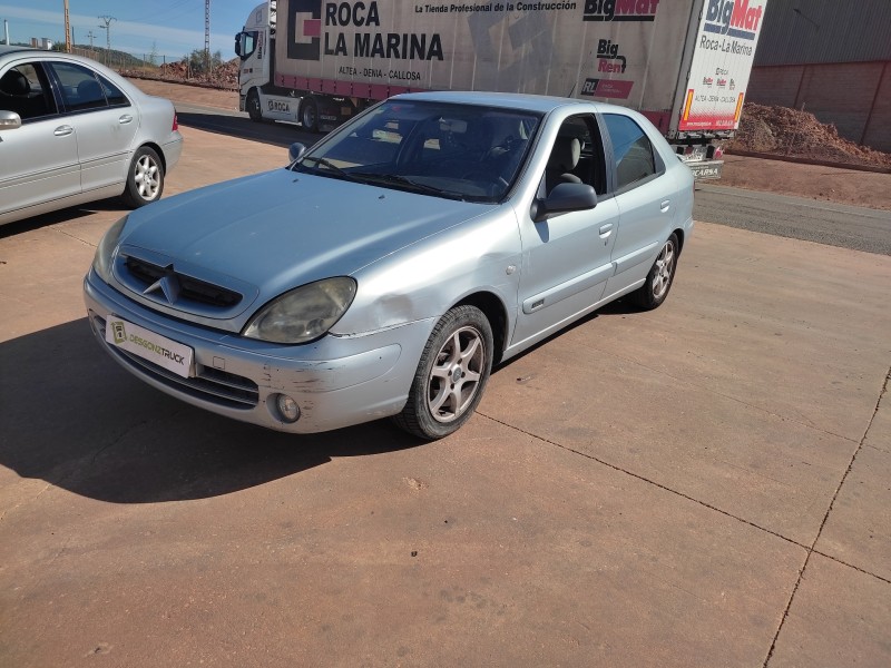 citroën xsara berlina del año 2004