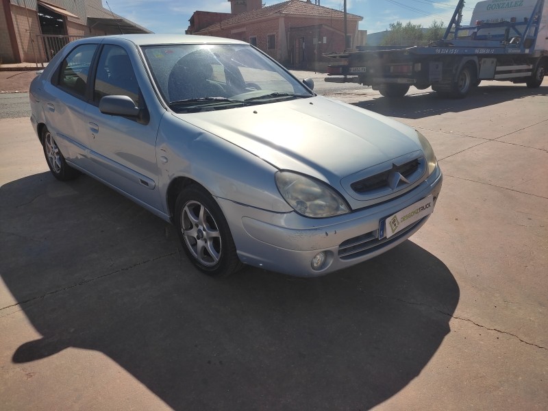 citroën xsara berlina del año 2004