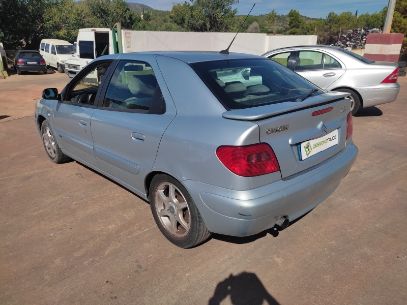 citroën xsara berlina del año 2004