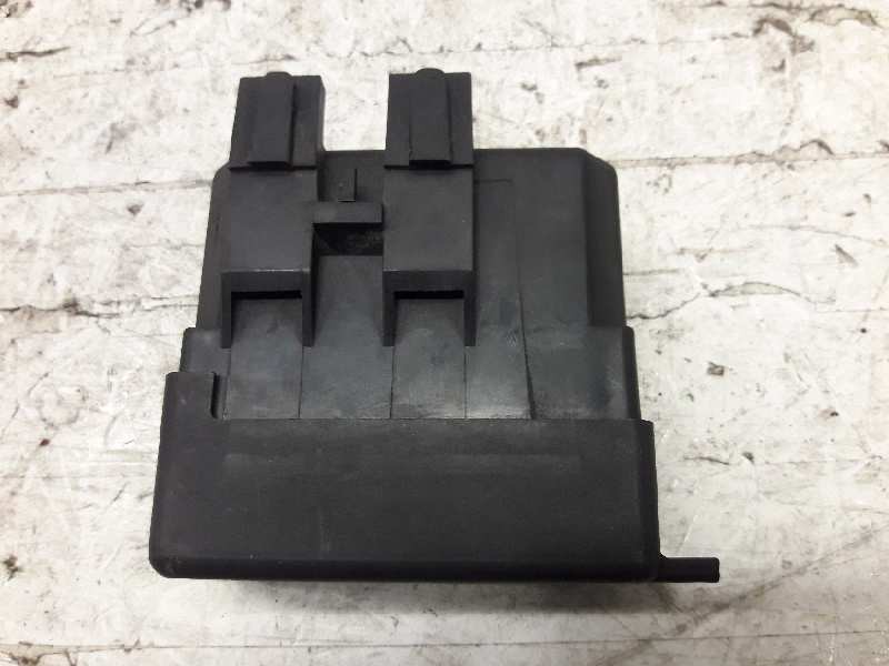 Recambio de caja precalentamiento para bmw serie 3 berlina (e30) 324td referencia OEM IAM 2241385  