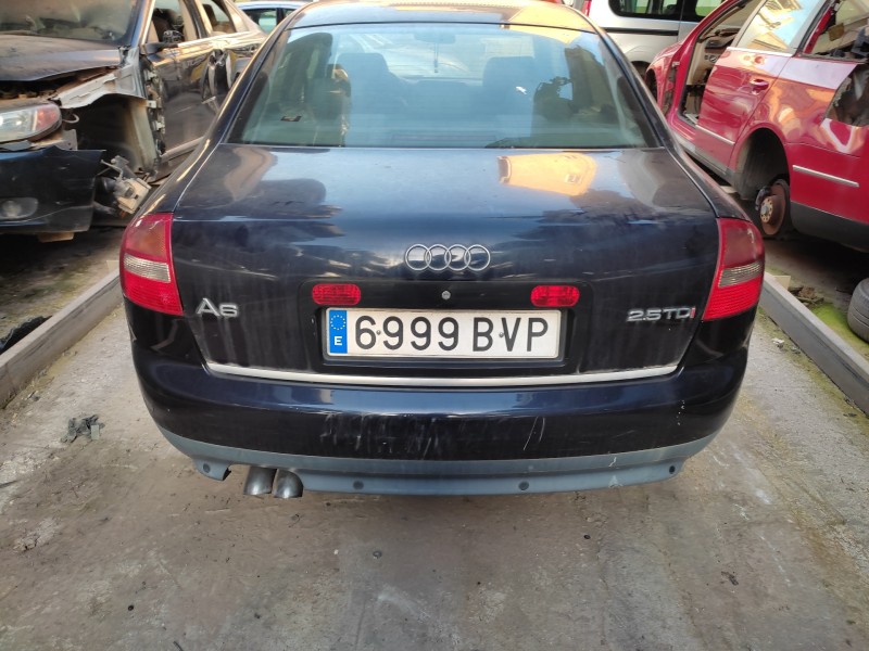 audi a6 berlina (4b2) del año 2002